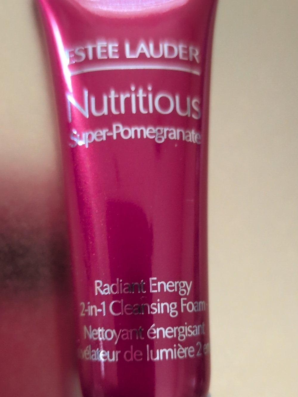 Estee Lauder Nutritious Super-Pomegranate Cleansing Foam - New